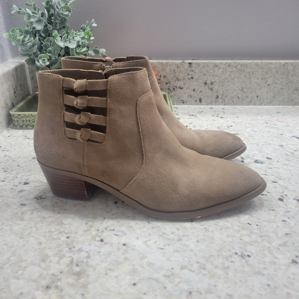 Women's Tan Ankle Boots